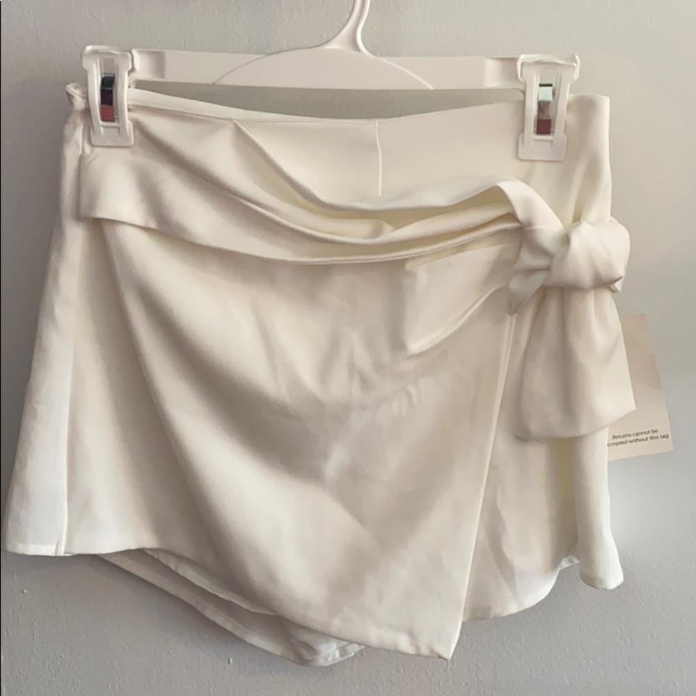 White skort